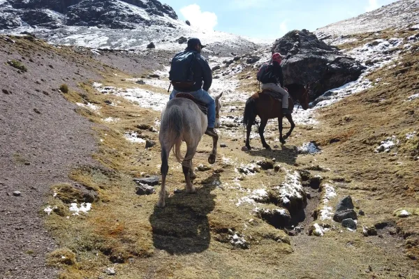Ausangate Trek to Rainbow Mountain 4 Days