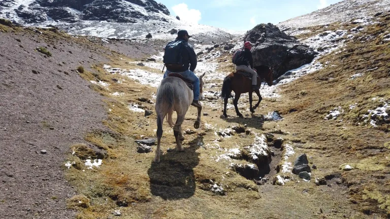 Ausangate Trek to Rainbow Mountain 4 Days