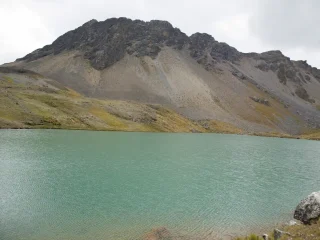 Ausangate Trek to Rainbow Mountain 4 Days thumbnail 3